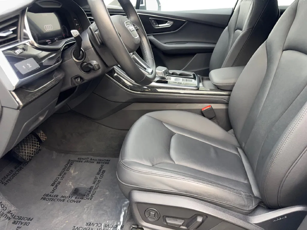 Audi Q7 photo 29