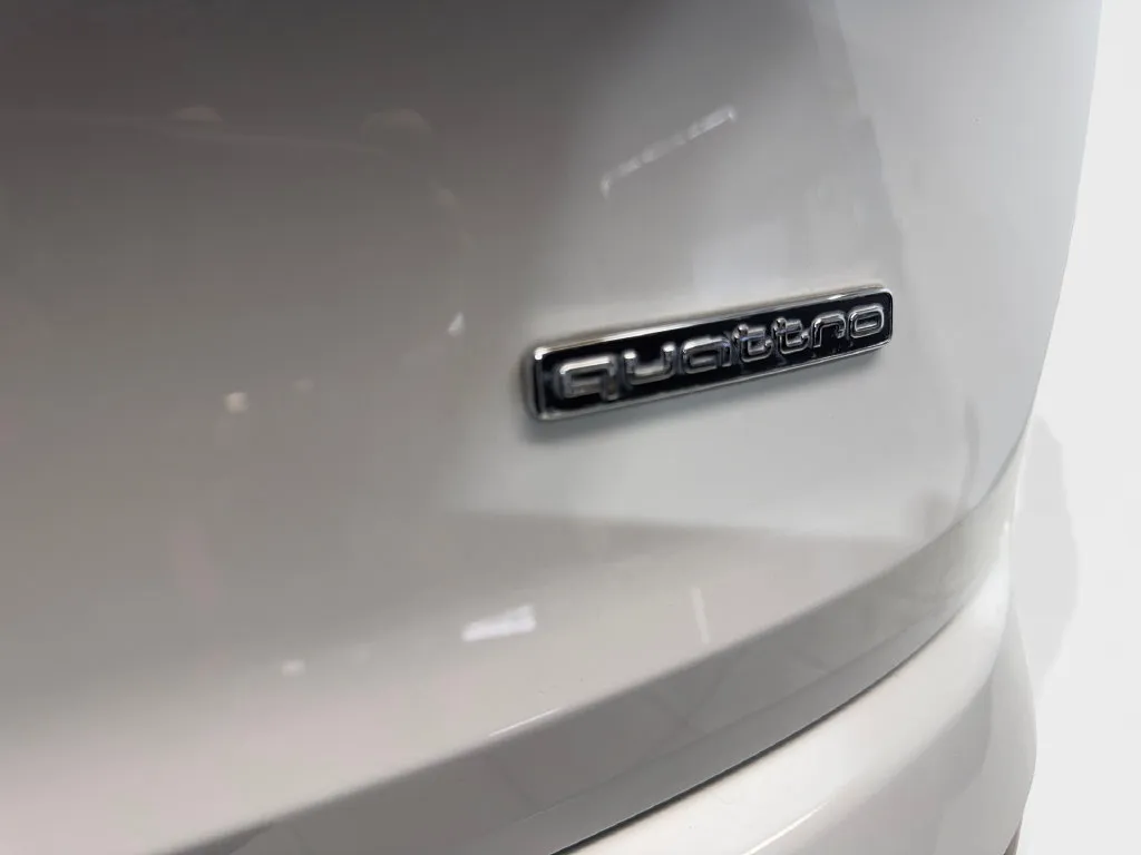 Audi Q7 photo 26