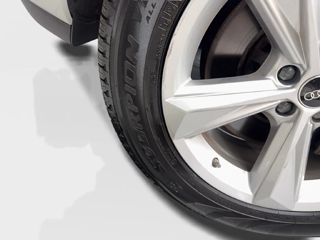 Audi Q7 photo 96