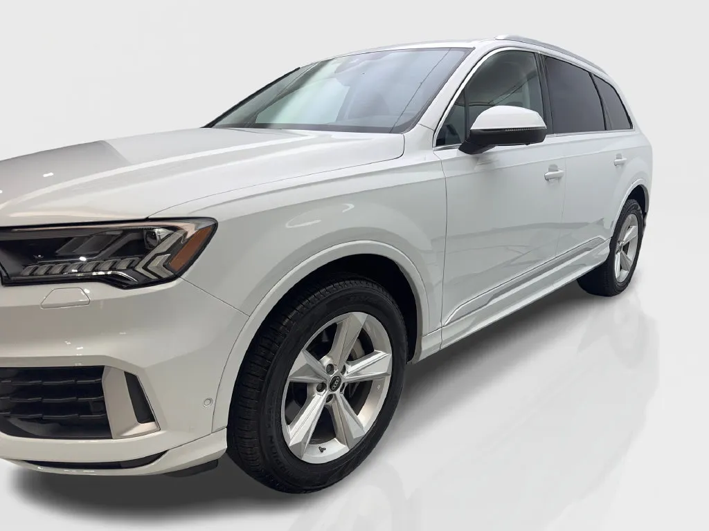 Audi Q7 photo 12