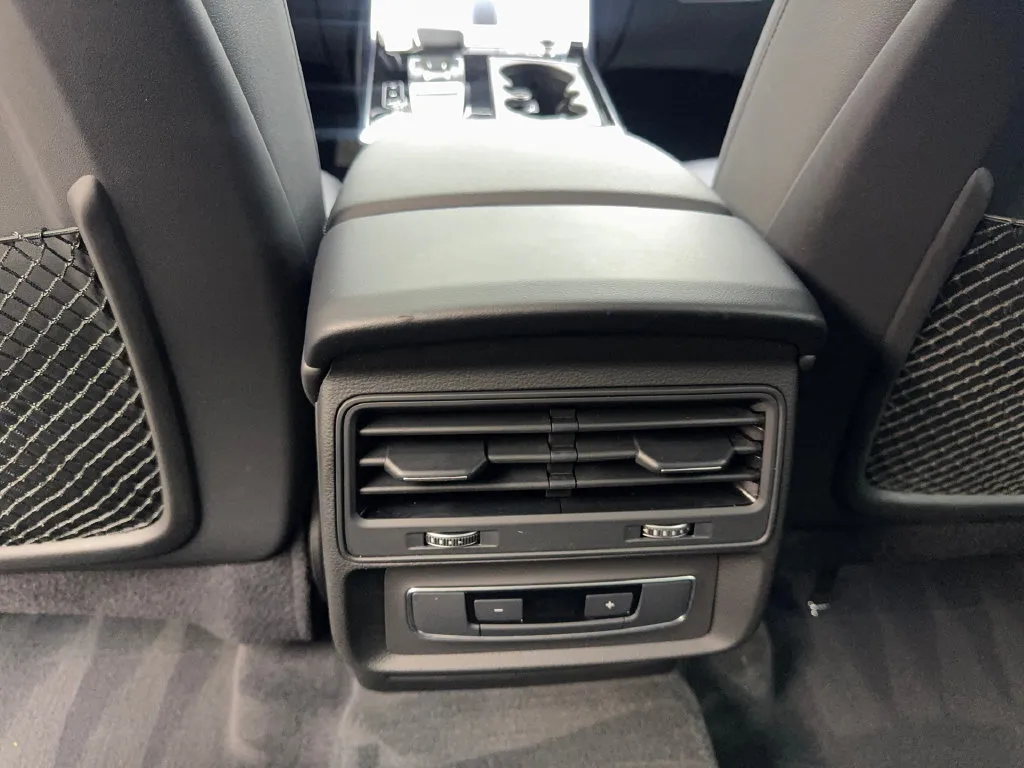 Audi Q7 photo 76