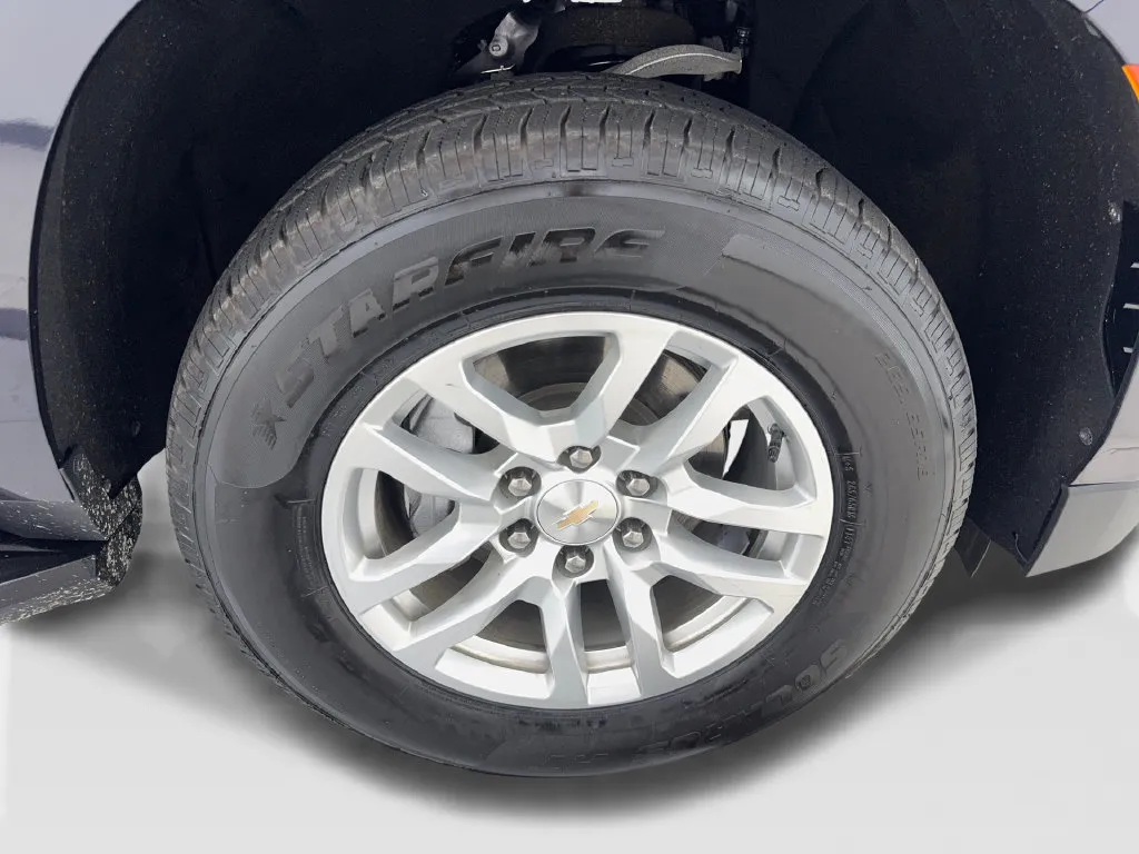 Chevrolet Tahoe photo 92