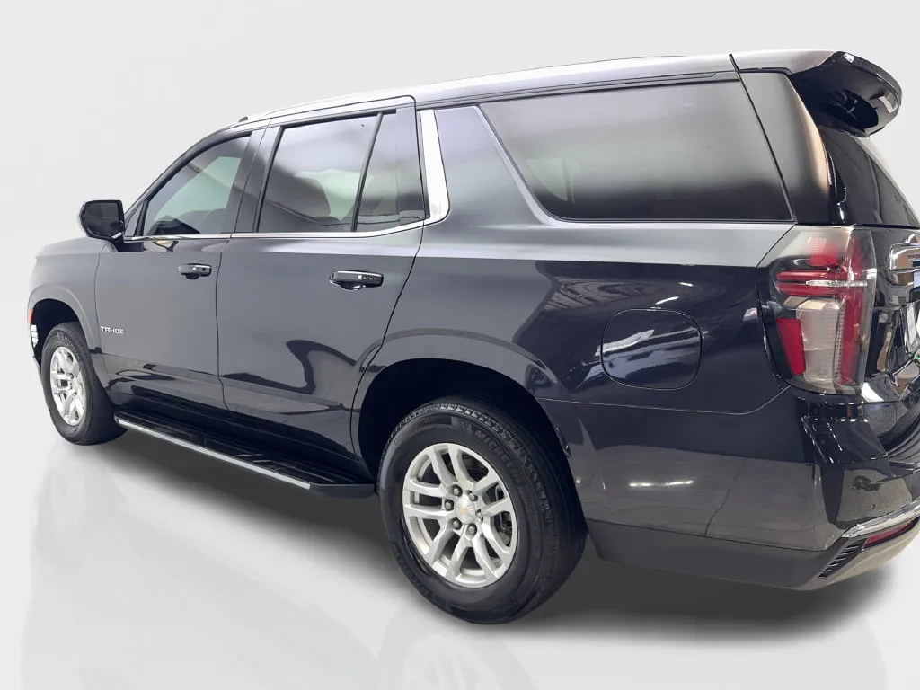 Chevrolet Tahoe photo 16