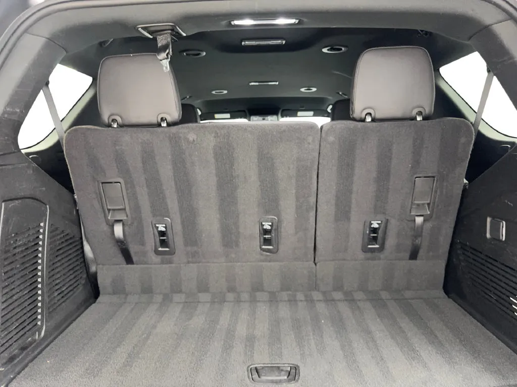 Chevrolet Tahoe photo 86