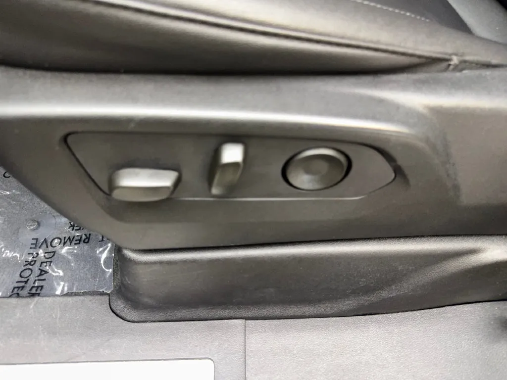 Chevrolet Tahoe photo 32