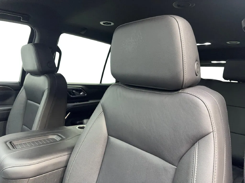 Chevrolet Tahoe photo 29