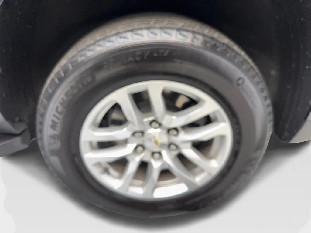 Chevrolet Tahoe photo 94