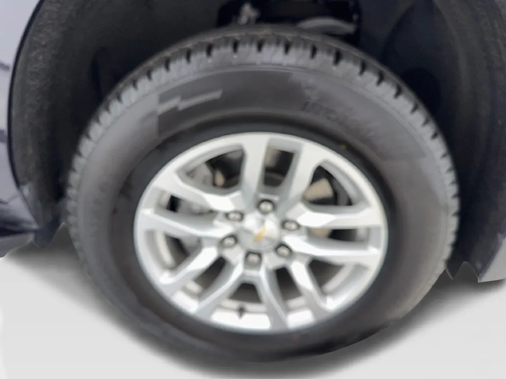 Chevrolet Tahoe photo 92