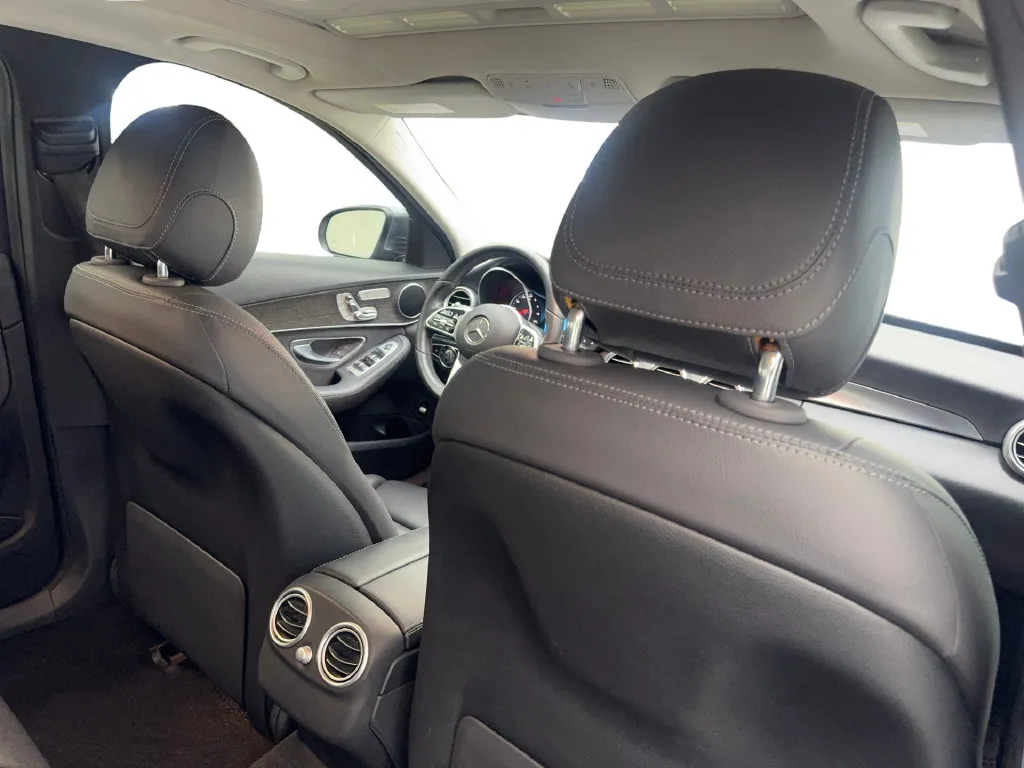 Mercedes-Benz C-Class photo 41