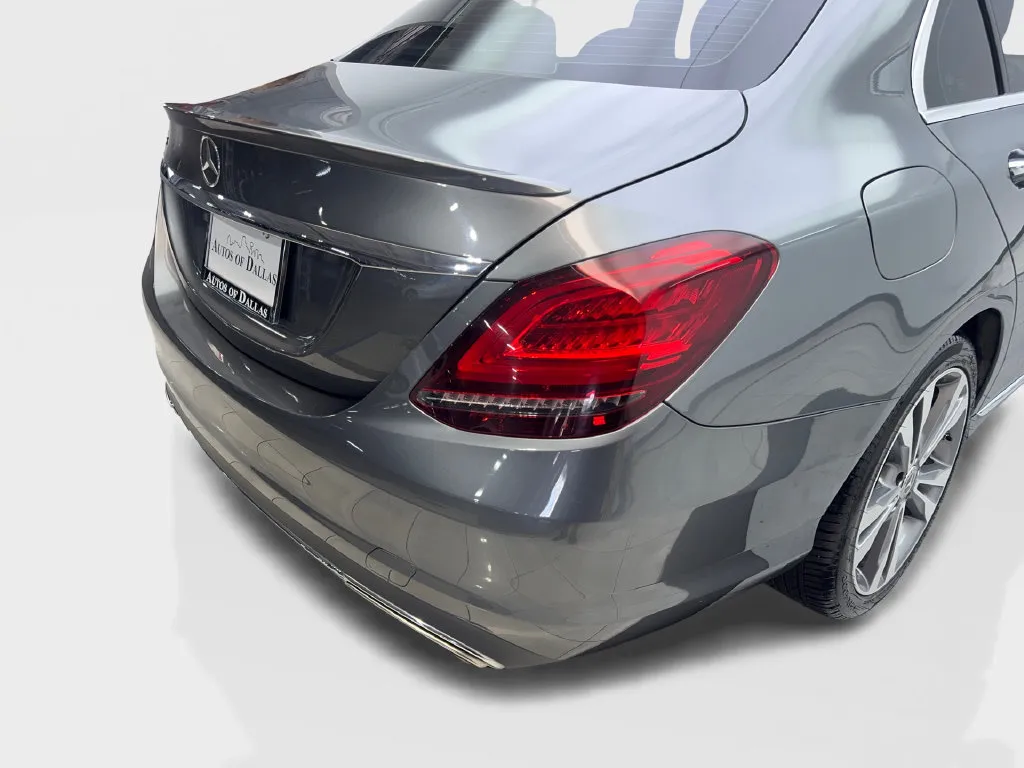 Mercedes-Benz C-Class photo 20