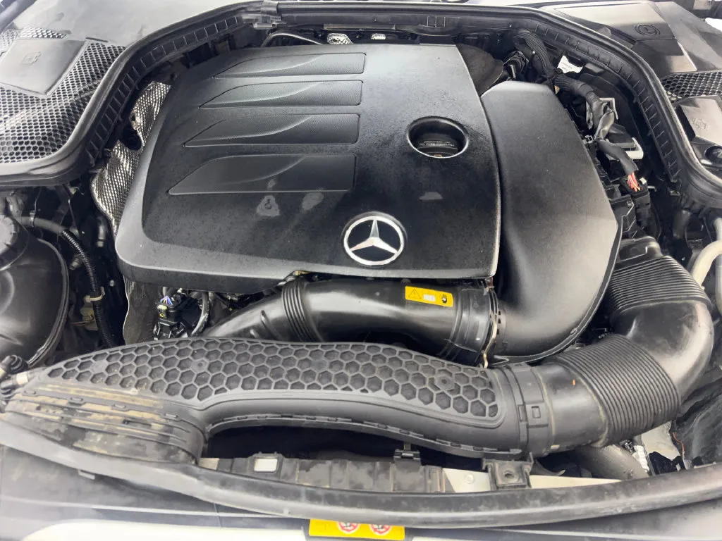 Mercedes-Benz C-Class photo 75