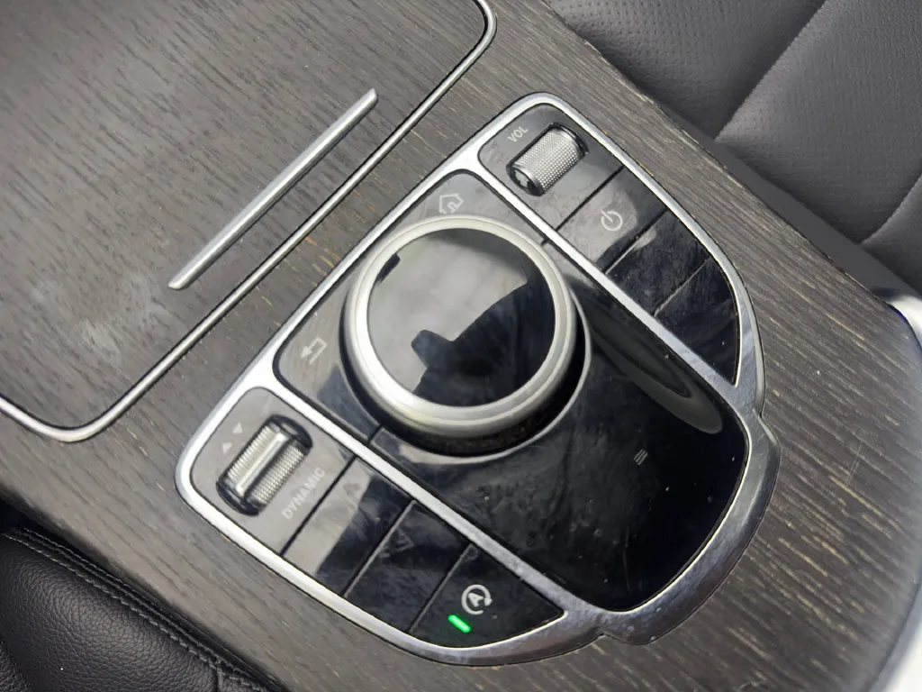 Mercedes-Benz C-Class photo 68
