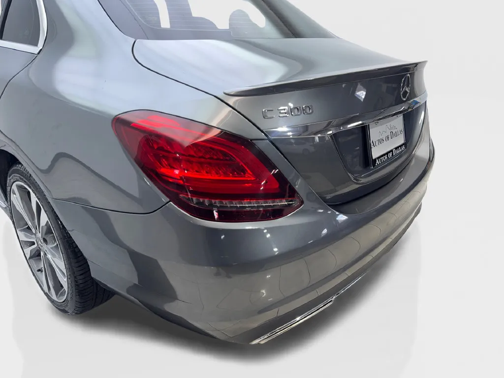 Mercedes-Benz C-Class photo 21