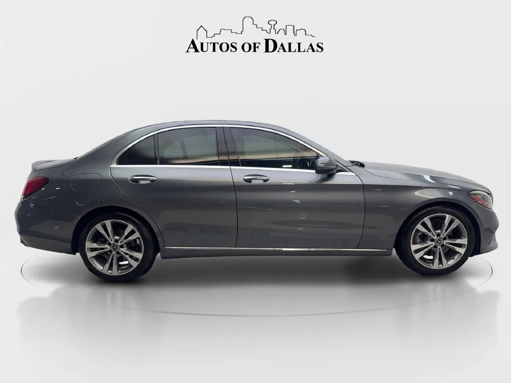 Mercedes-Benz C-Class photo 11
