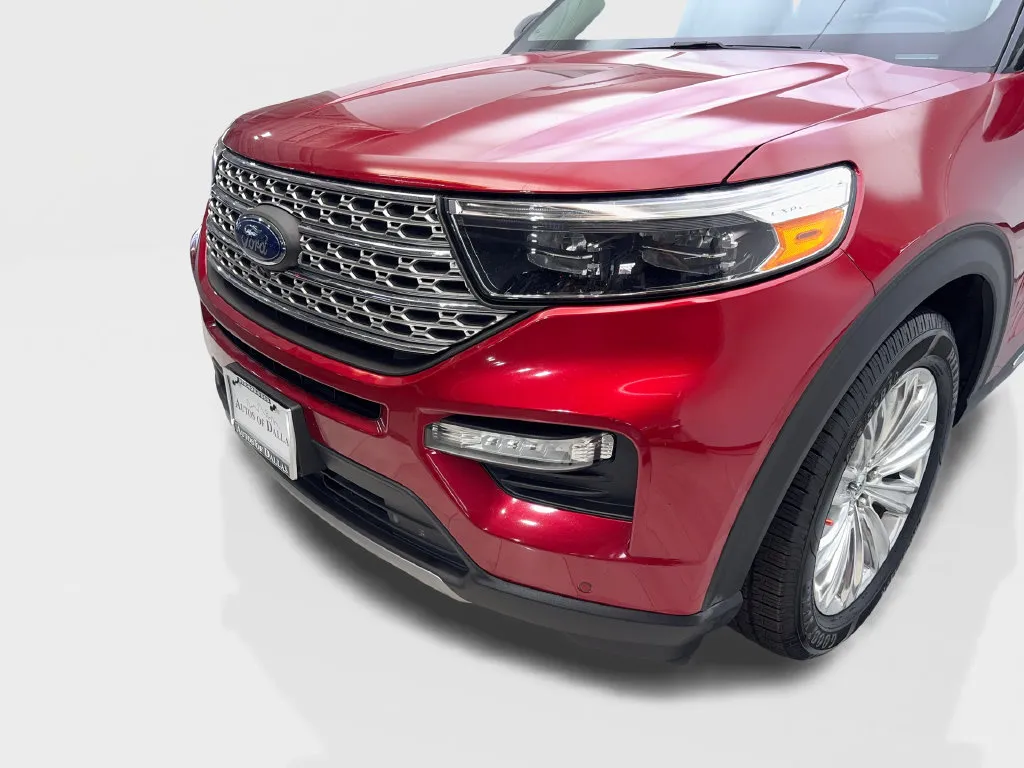 Ford Explorer photo 18