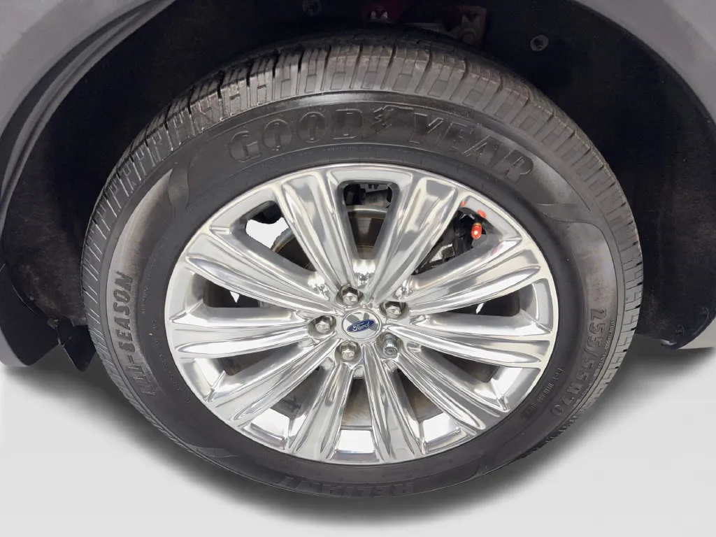 Ford Explorer photo 93