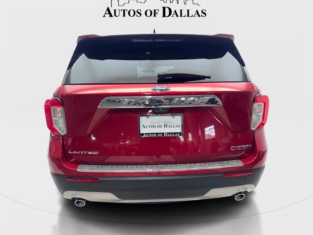 Ford Explorer photo 8
