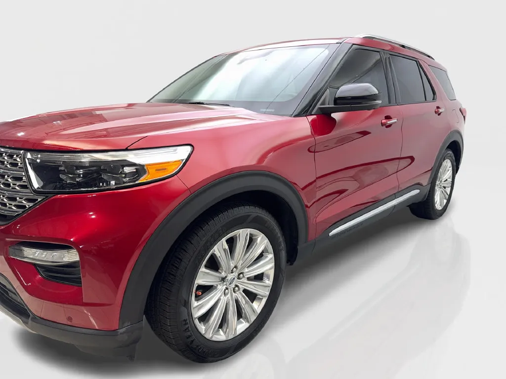 Ford Explorer photo 12