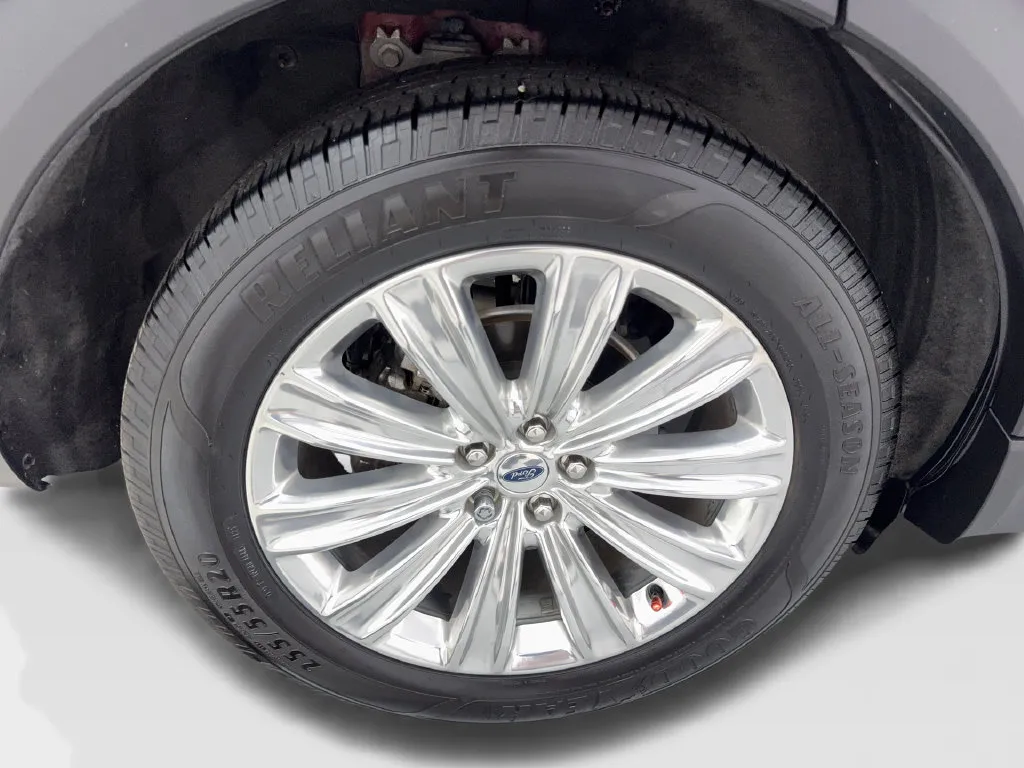 Ford Explorer photo 92