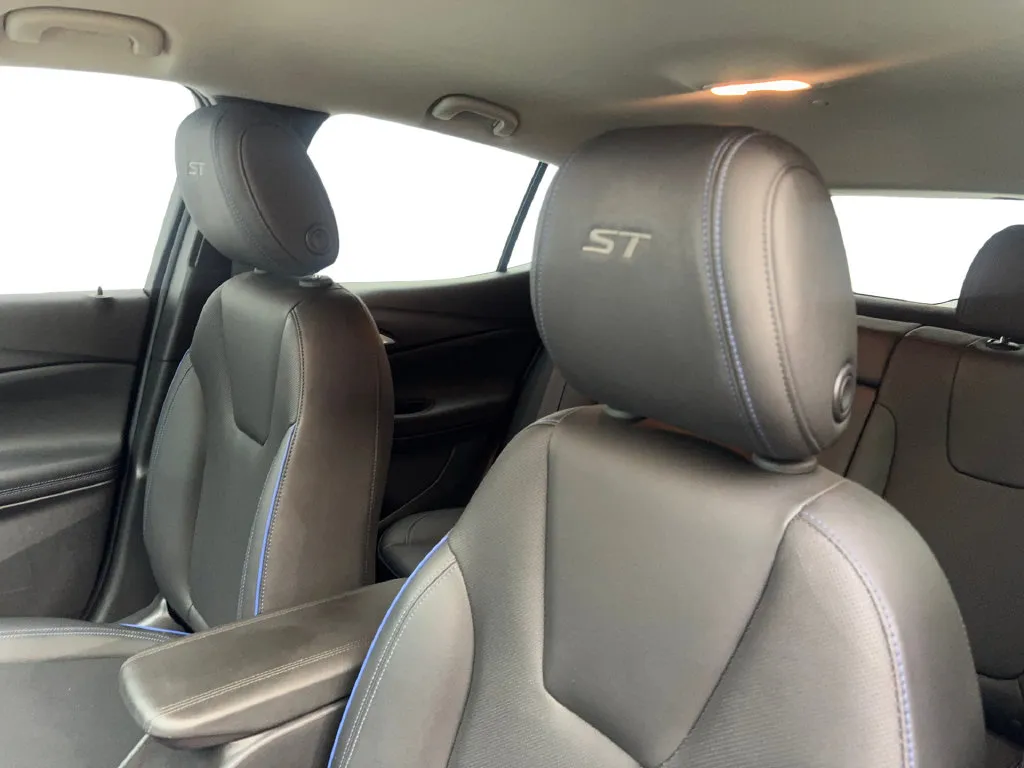 Buick Encore GX photo 29