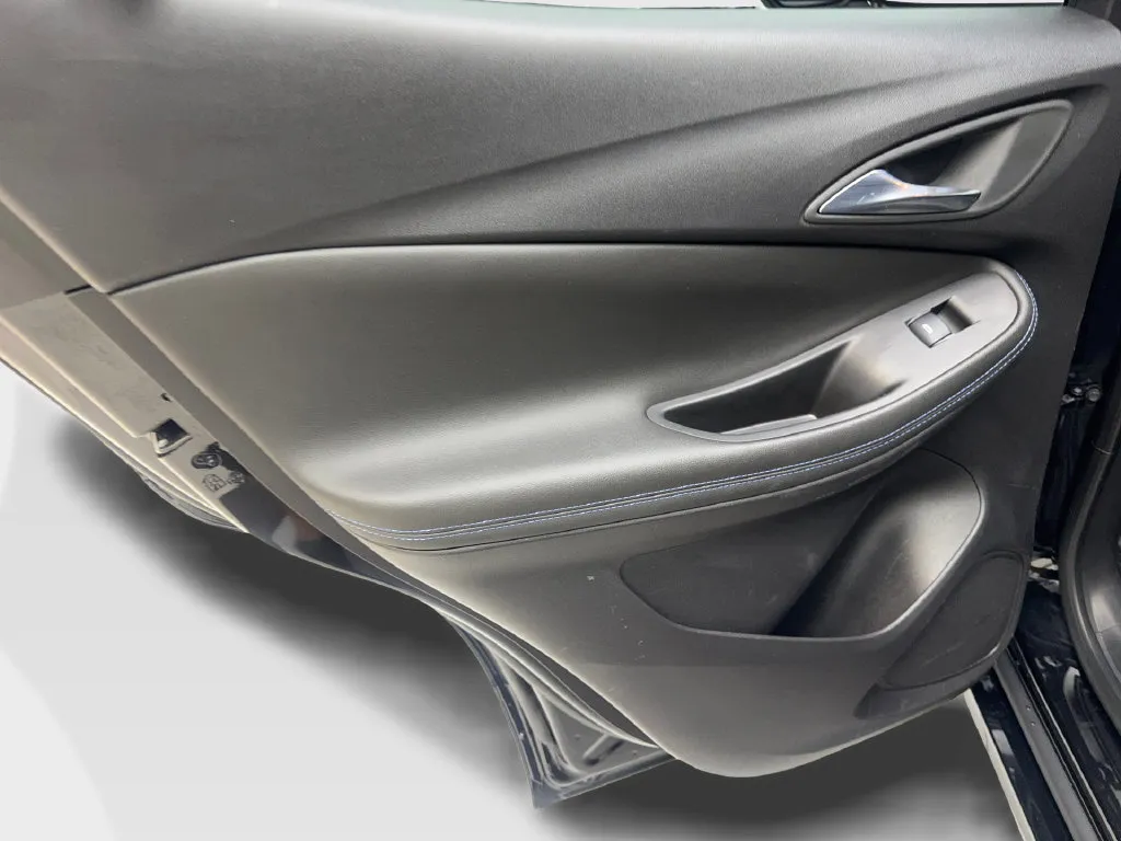 Buick Encore GX photo 39