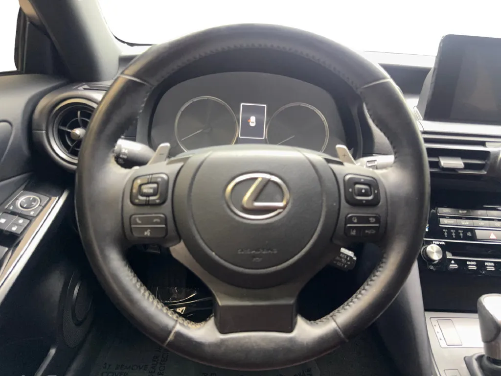Lexus IS photo 58