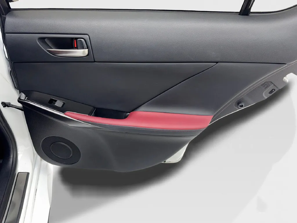 Lexus IS photo 44