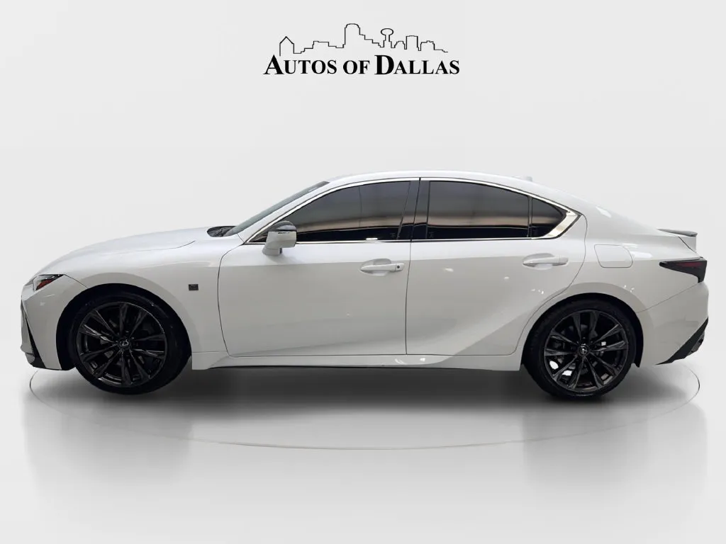 Lexus IS photo 6