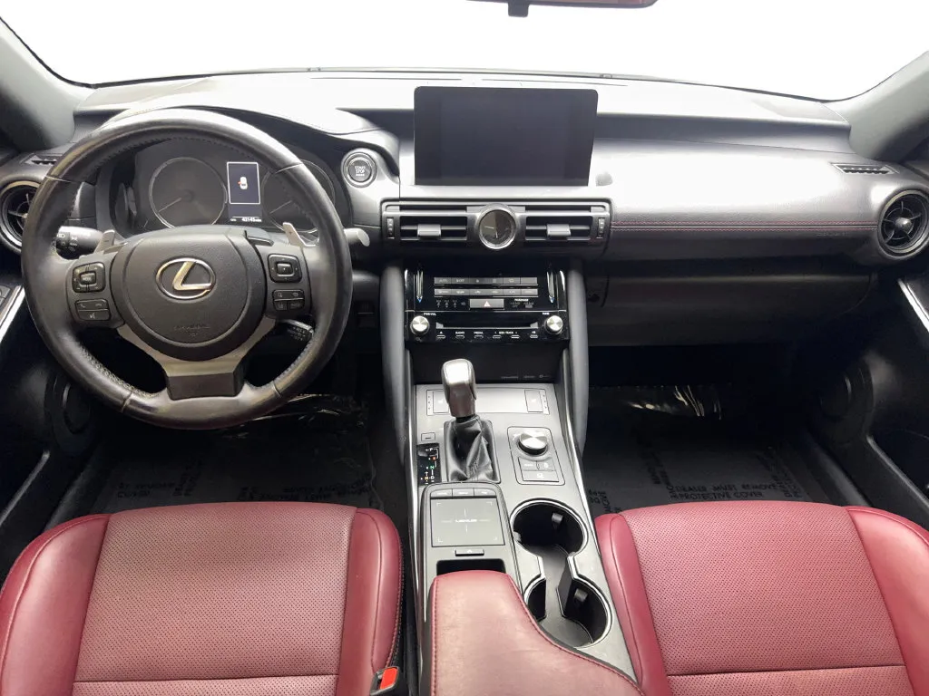 Lexus IS photo 53