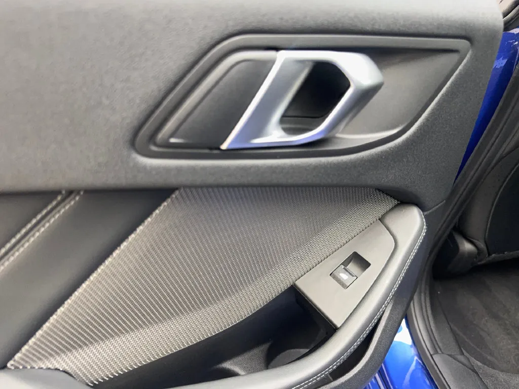 BMW 2 Series photo 41