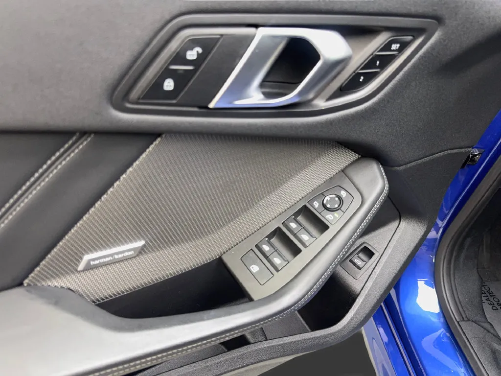 BMW 2 Series photo 35