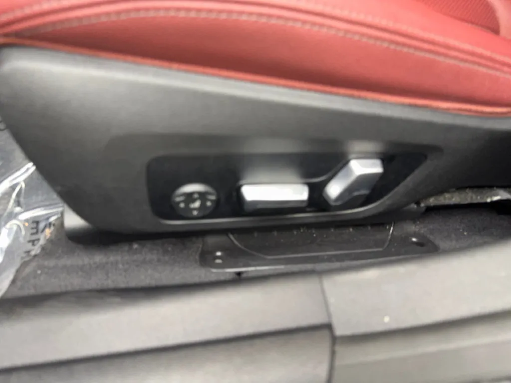 BMW 4 Series photo 30