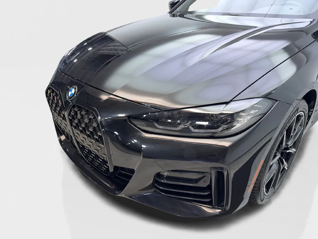 BMW 4 Series photo 18