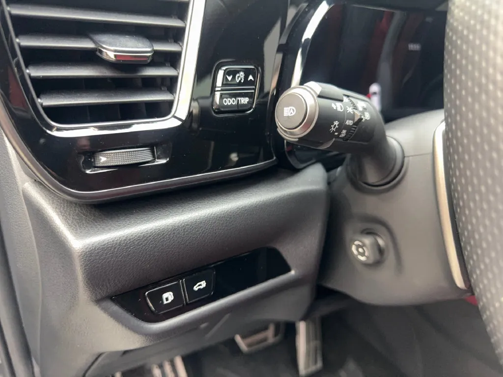 Lexus NX photo 57