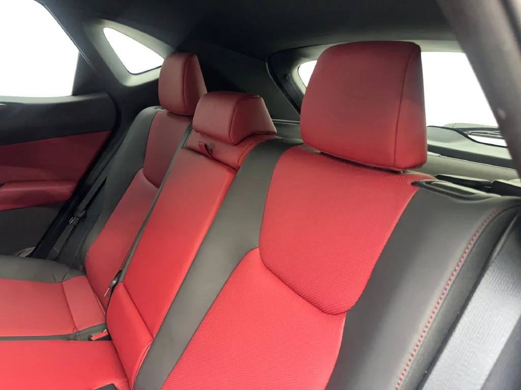 Lexus NX photo 36