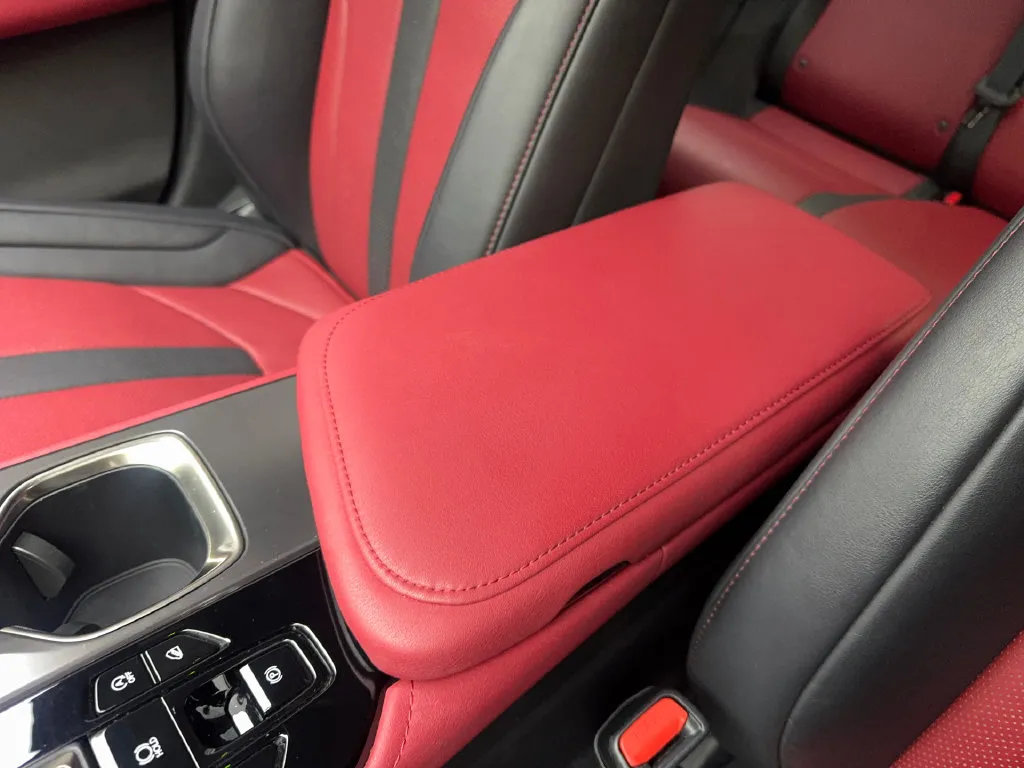 Lexus NX photo 72