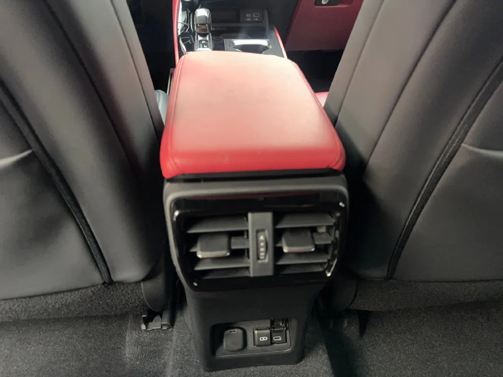 Lexus NX photo 73