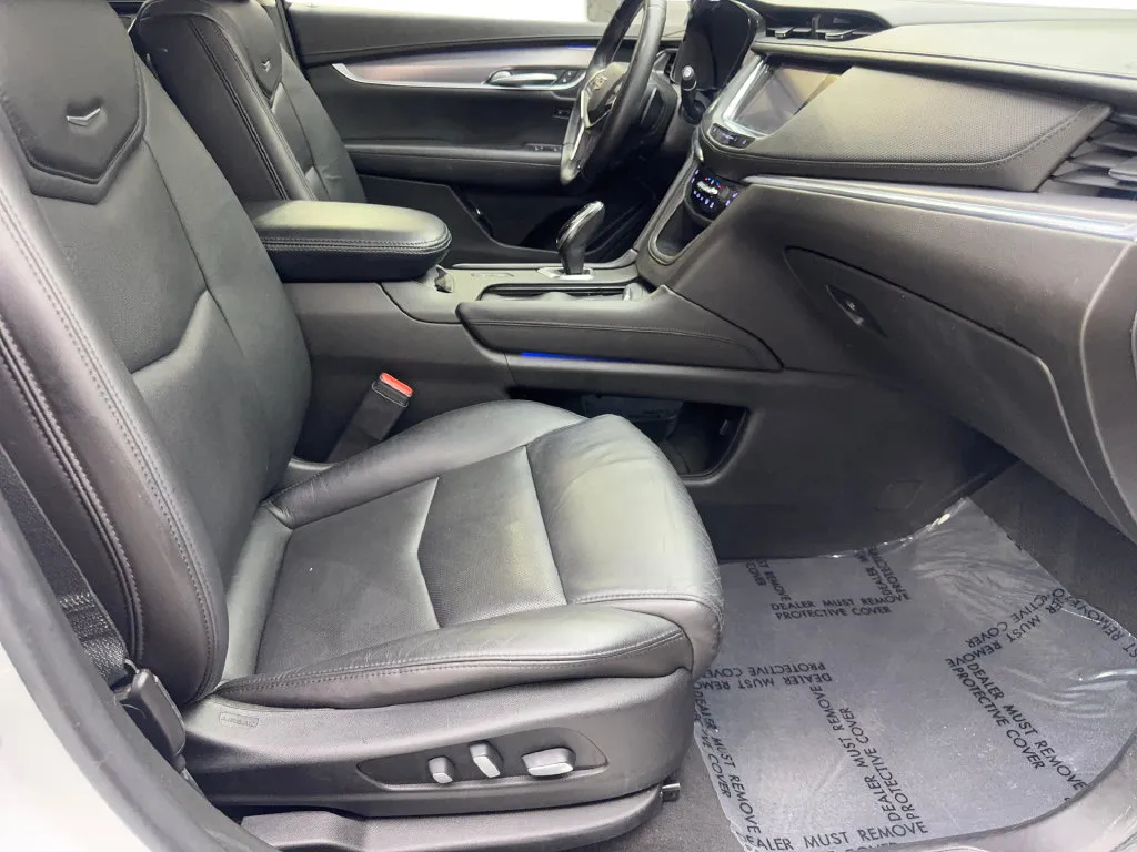 Cadillac XT5 photo 47