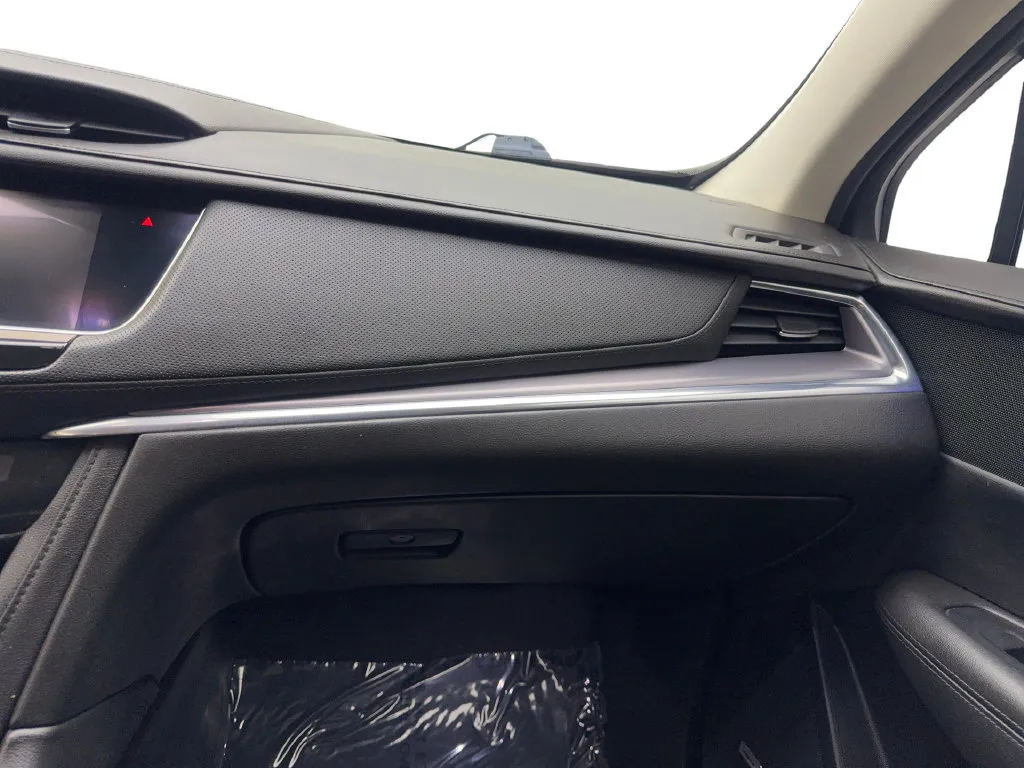 Cadillac XT5 photo 61