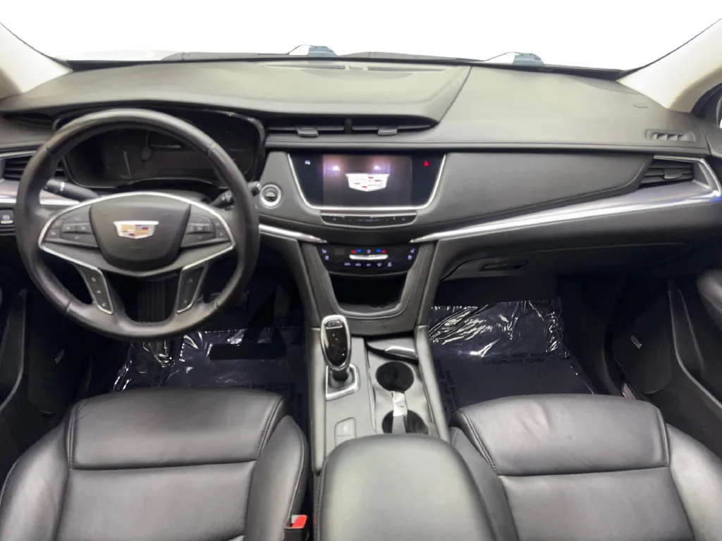 Cadillac XT5 photo 54