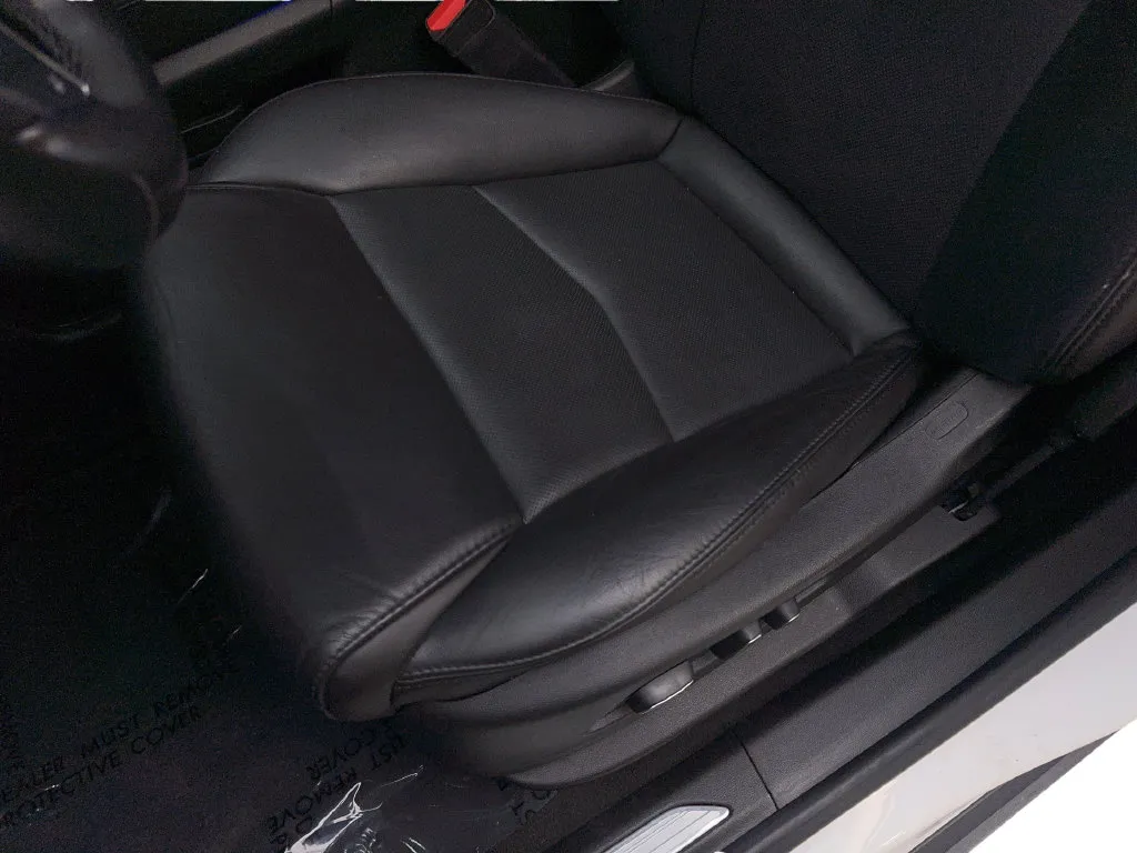 Cadillac XT5 photo 32