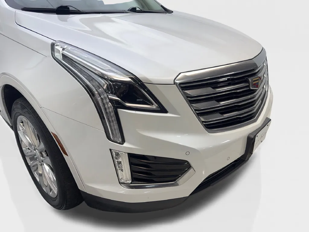 Cadillac XT5 photo 19
