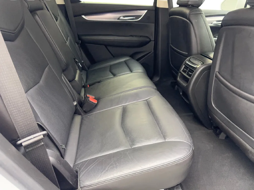Cadillac XT5 photo 42