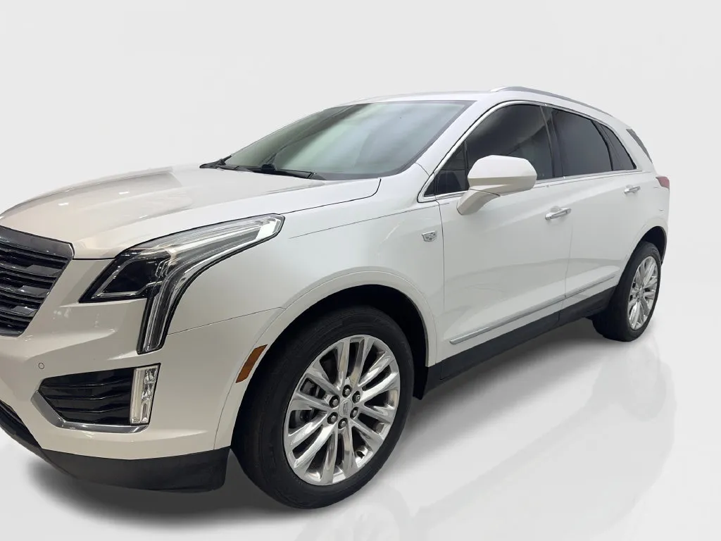 Cadillac XT5 photo 12