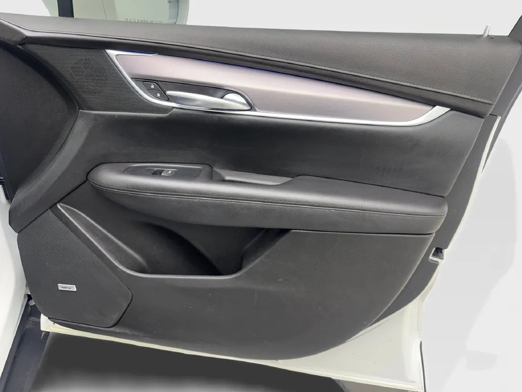 Cadillac XT5 photo 51