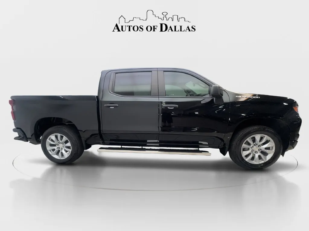 Chevrolet Silverado photo 11