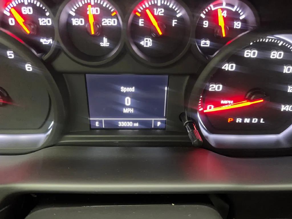 Chevrolet Silverado photo 63