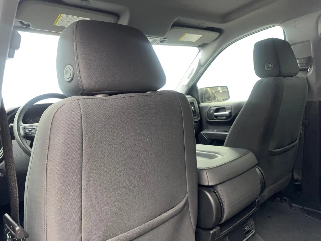 Chevrolet Silverado photo 39