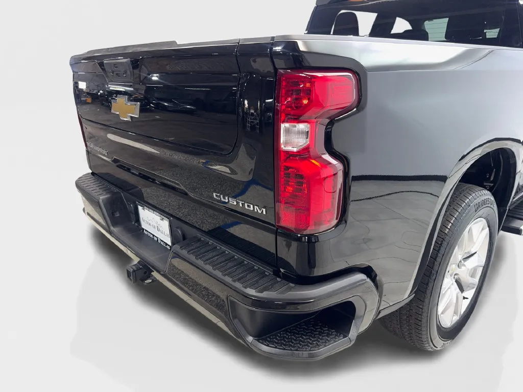 Chevrolet Silverado photo 20