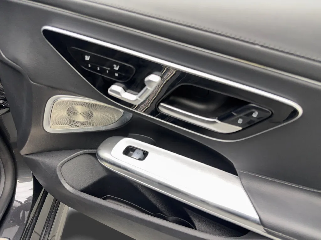 Mercedes-Benz CLE photo 42